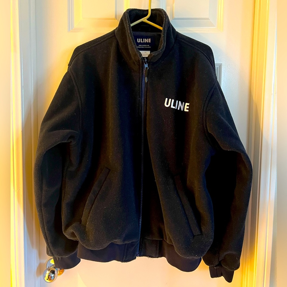 Uline Zipped Up Jacket with Pockets